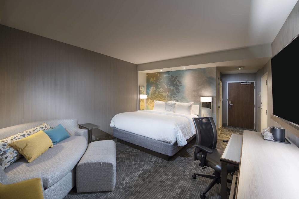 Courtyard by Marriott Atlanta Alpharetta Avalon Area - photo 9