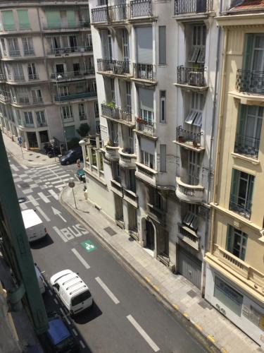 Inice - carbon neutral hotel in Nice