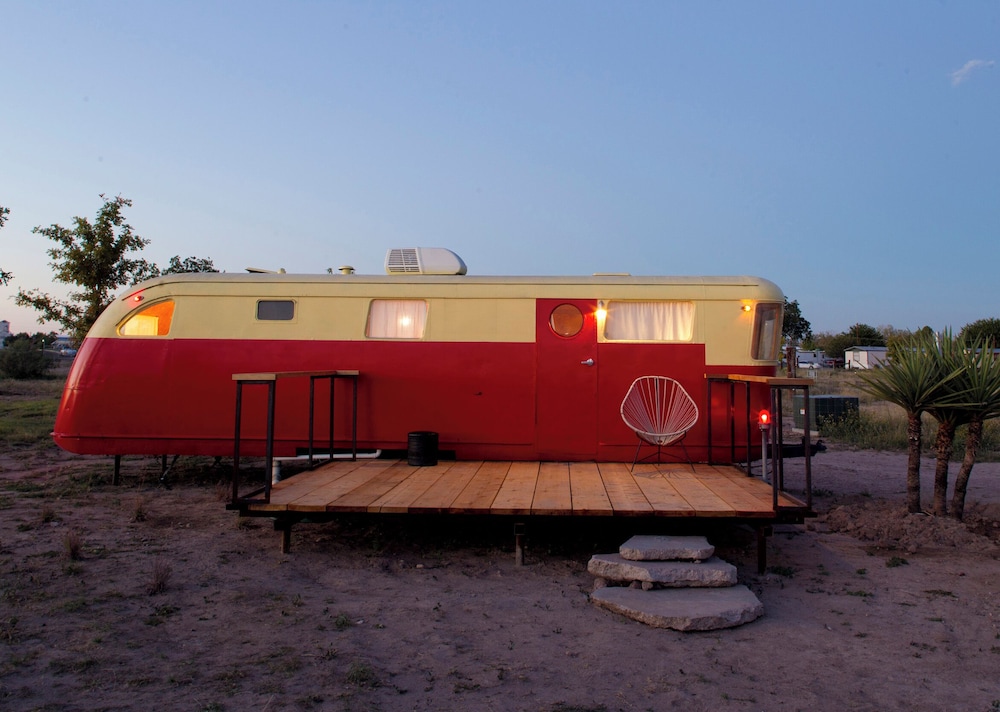 El Cosmico - photo 33