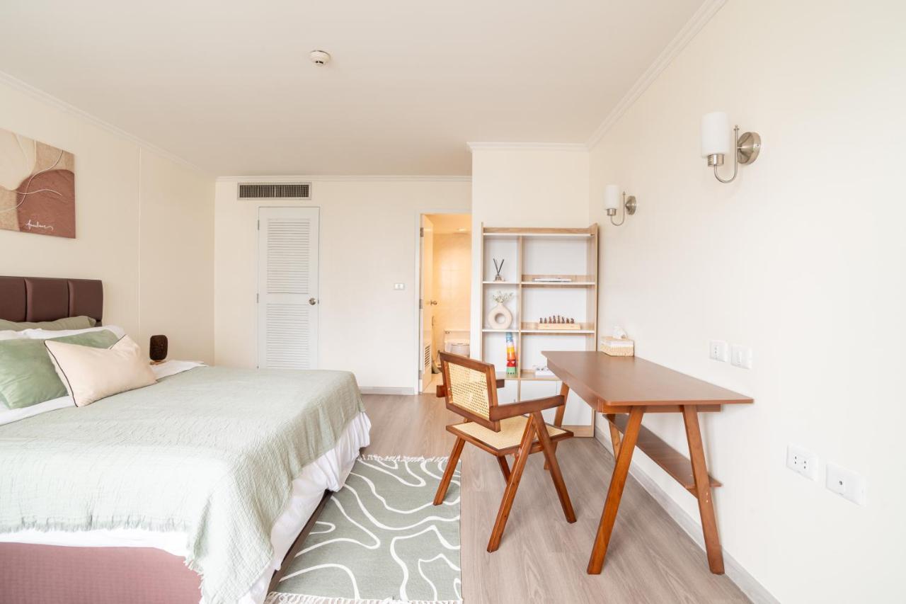 Bua Suite Sukhumvit Nana Bts