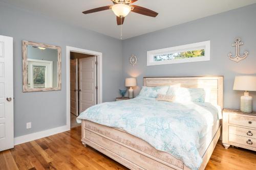 Beach 45 by Oak Island Accommodations - photo 23
