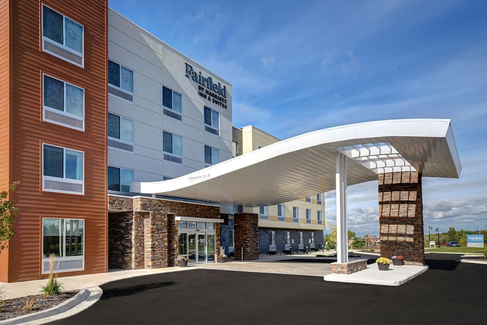 Fairfield Inn & Suites by Marriott Grand Rapids Wyoming - photo 34