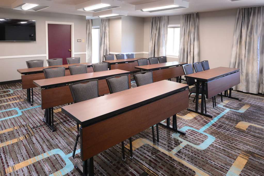 Sonesta ES Suites Dallas Medical Market Center - photo 18