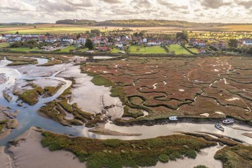 Marsh Tide 4 — Unknown City — photo 5