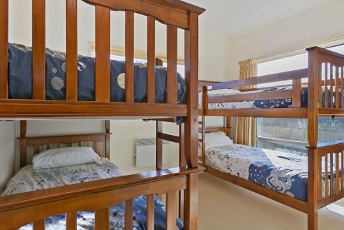 Family Tides — 4-Star Luxury Hotel in Apollo Bay, Australia