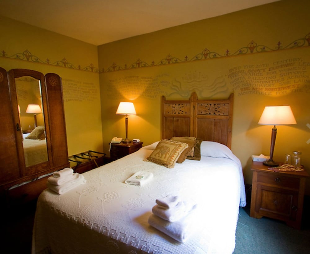 McMenamins Hotel Oregon - photo 3