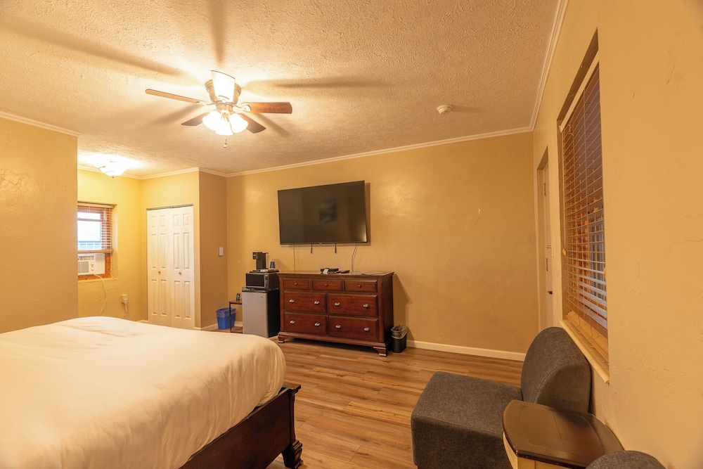 Ridgeway Inn - photo 31