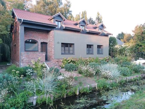 Cote Marais Amiens - last minute hotel in Camon