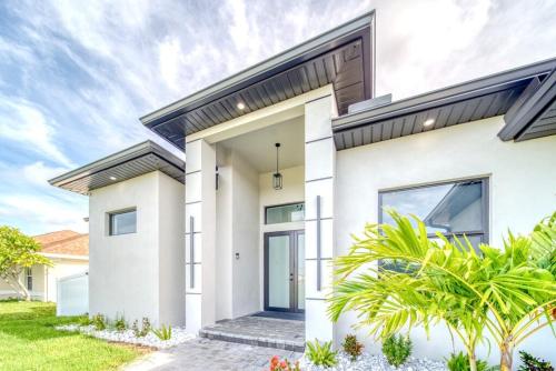 Breezy Coral Escape Heated Pool in Cape Coral, United States