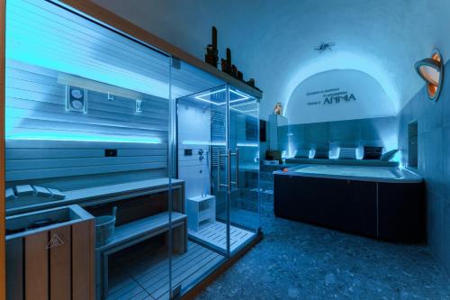 Anima Suite Sauna Jacuzzi e Cucina — 4-Star Luxury Hotel in Procida, Italy