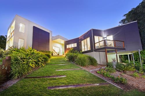 Kilala executive home — 4-Star Luxury Hotel in Port Macquarie, Australia