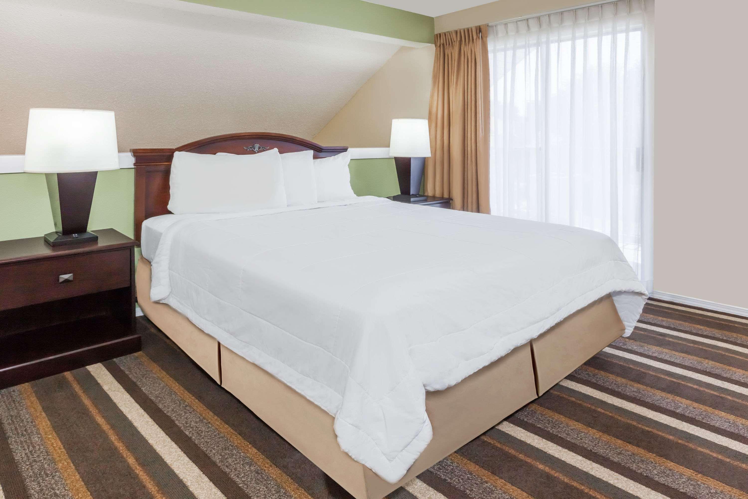 Hawthorn Extended Stay by Wyndham Dallas - photo 6