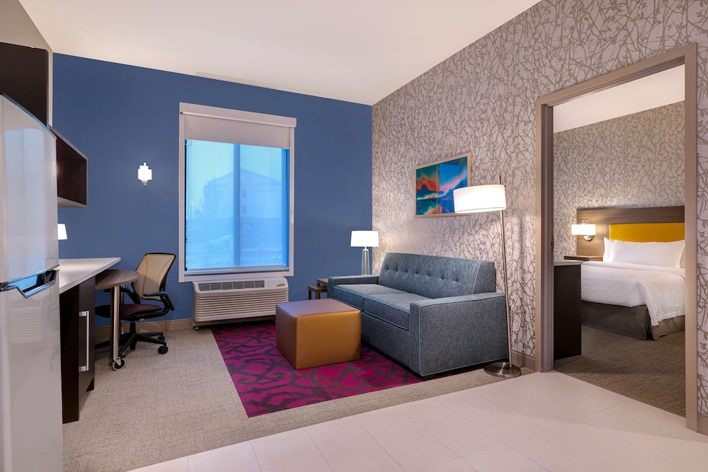 Home2 Suites by Hilton Redding - photo 19