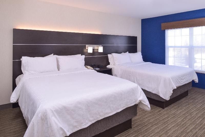 Holiday Inn Express Hotel & Suites Southfield Detroit - photo 24