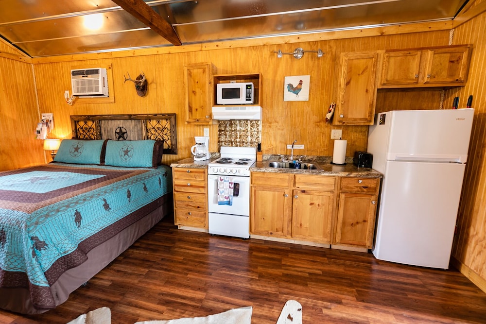 Walnut Canyon Cabins - photo 44