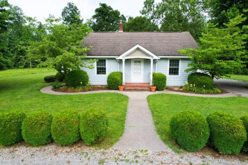 The Wayside Cottage — 4-Star Luxury Hotel in Nashville, United States