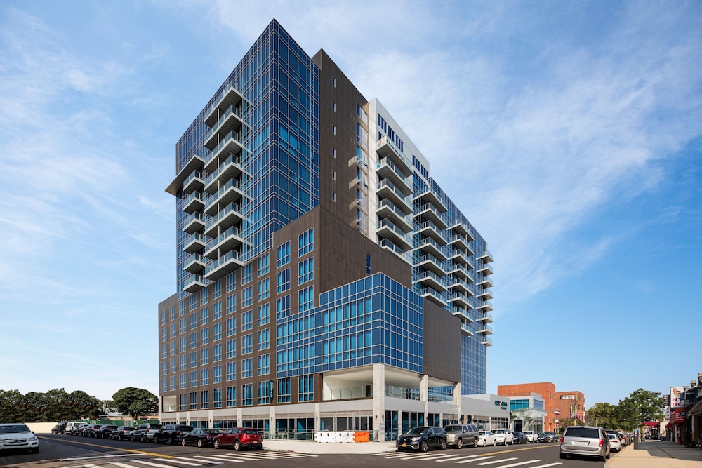 Four Points by Sheraton Flushing - photo 25