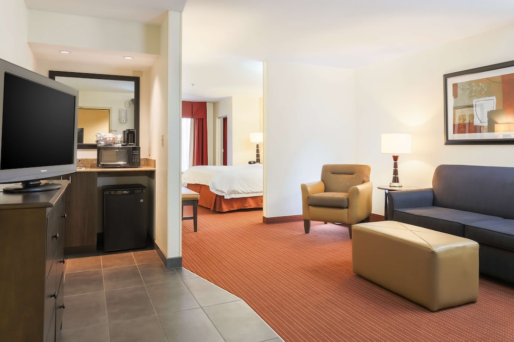 Hampton Inn Champaign Urbana - photo 40