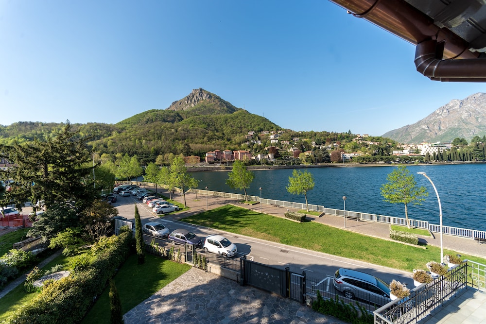 Residenza Cece' — 4-Star Luxury Hotel in Lecco, Italy
