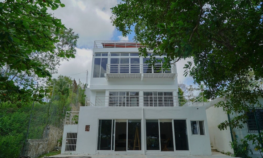 Xulha Hotel Bacalar Lakefront — hotel in Xul-Ha