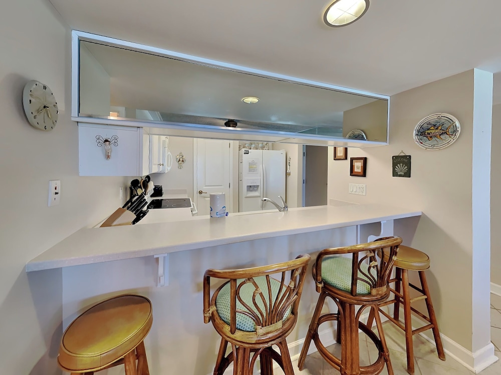 Regency Towers by Southern Vacation Rentals - photo 190