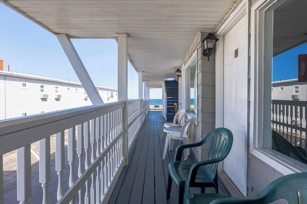 Sea View Inn - photo 52