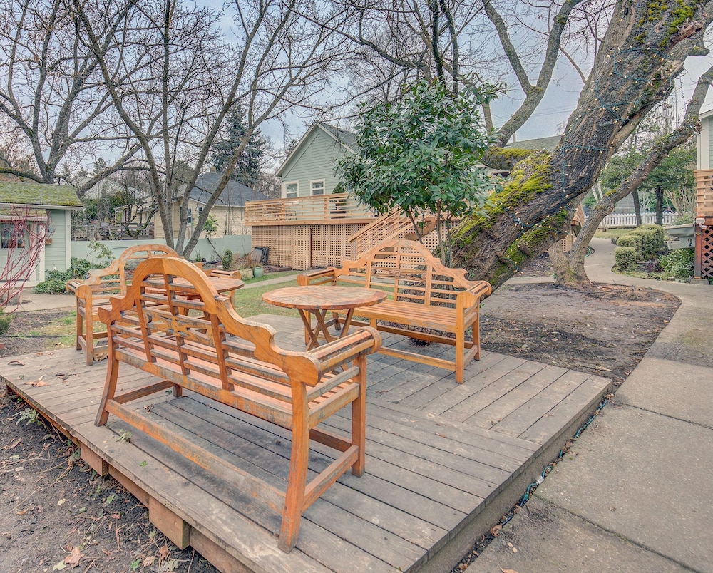 Carlisle Garden Suites - photo 63