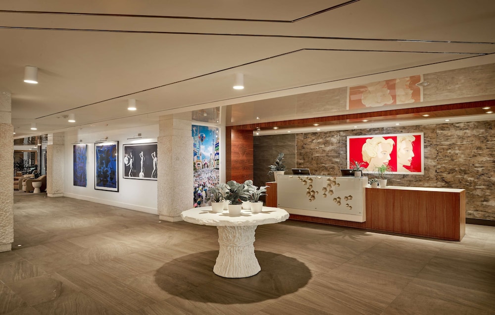 Waterstone Resort & Marina Boca Curio Collection by Hilton - photo 5