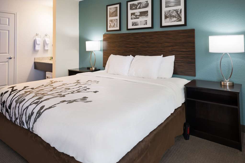 Sleep Inn & Suites Port Clinton - photo 16
