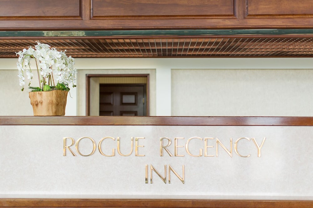 Rogue Regency Inn Medford Airport - photo 6