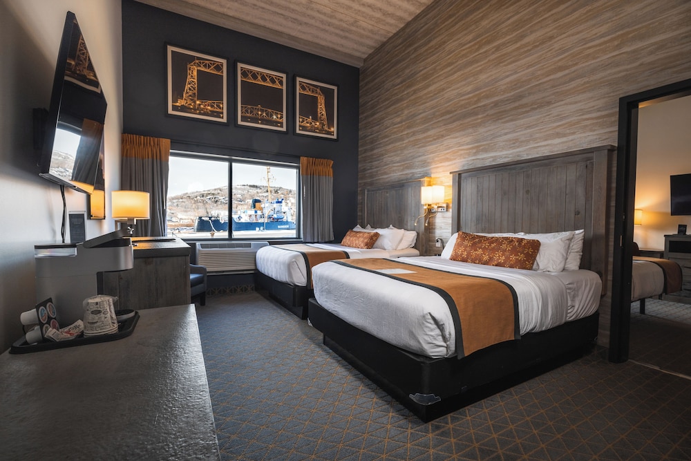 Pier B Resort - photo 12