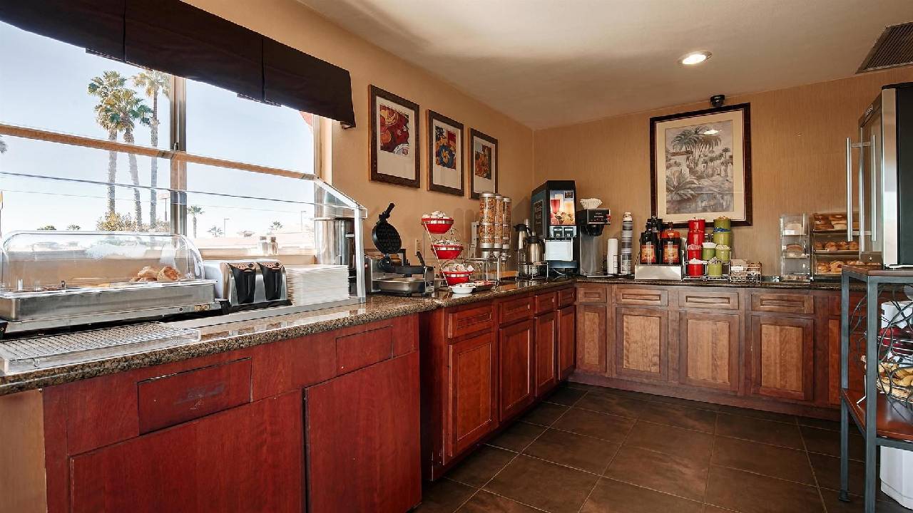 Surestay Hotel By Best Western Blythe - photo 12