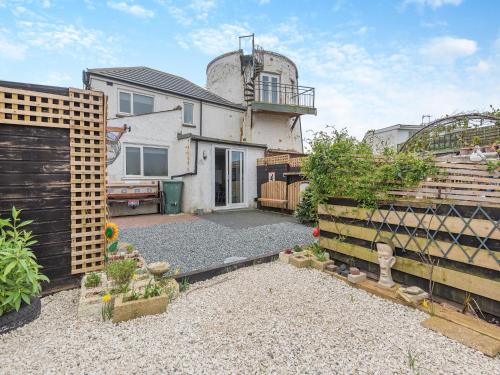 Mill House — 4-Star Luxury Hotel in Mablethorpe, United Kingdom