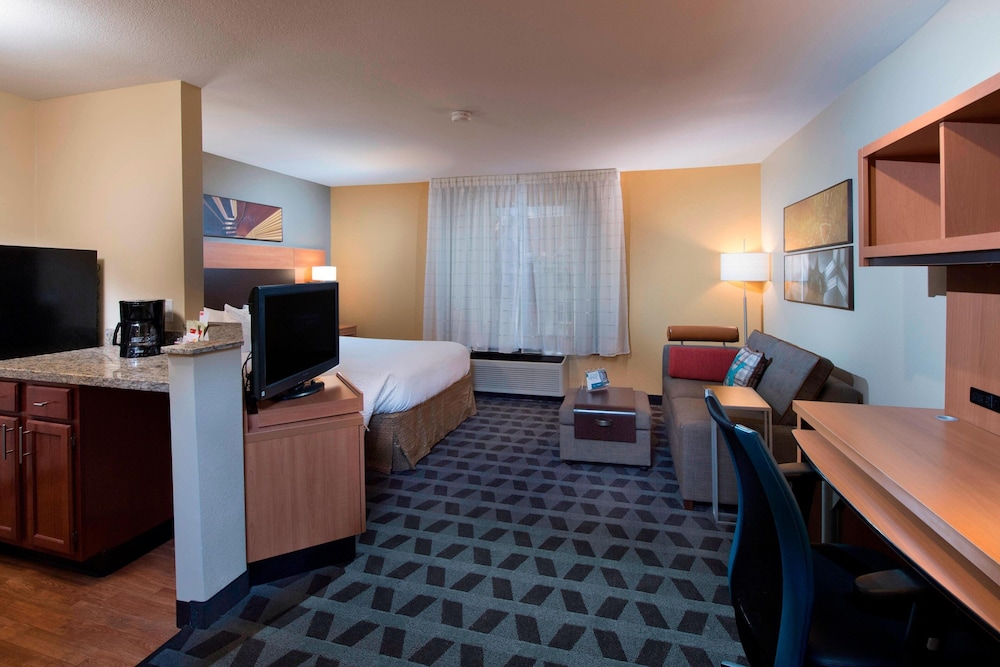 TownePlace Suites by Marriott Atlanta Alpharetta - photo 10