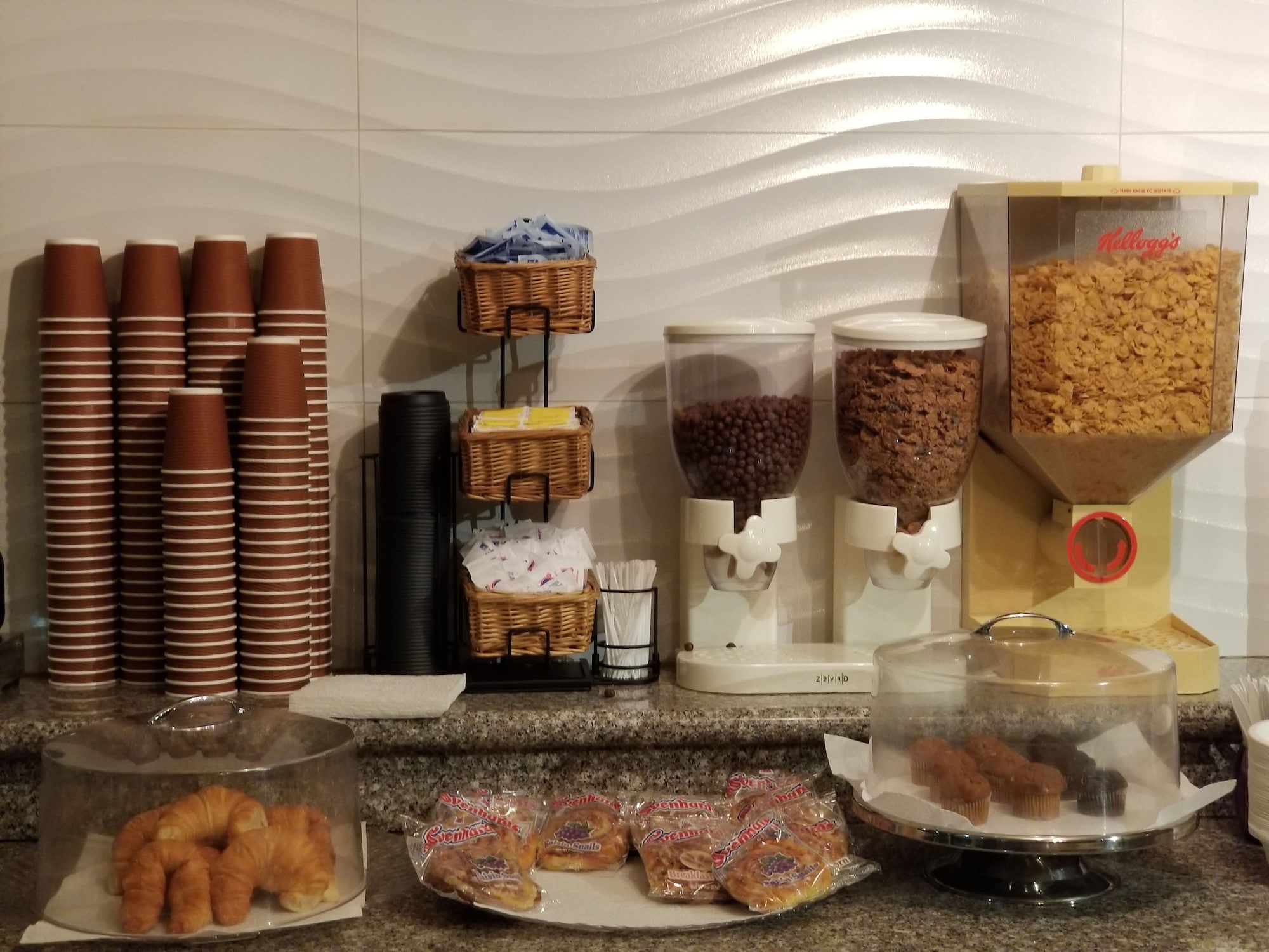 Sunburst Spa & Suites Motel in Culver, United States