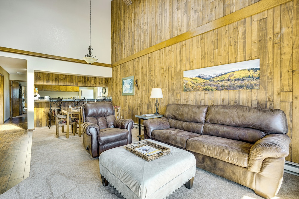6 Mi to Winter Park Resort Fraser Condo with Pool - photo 6