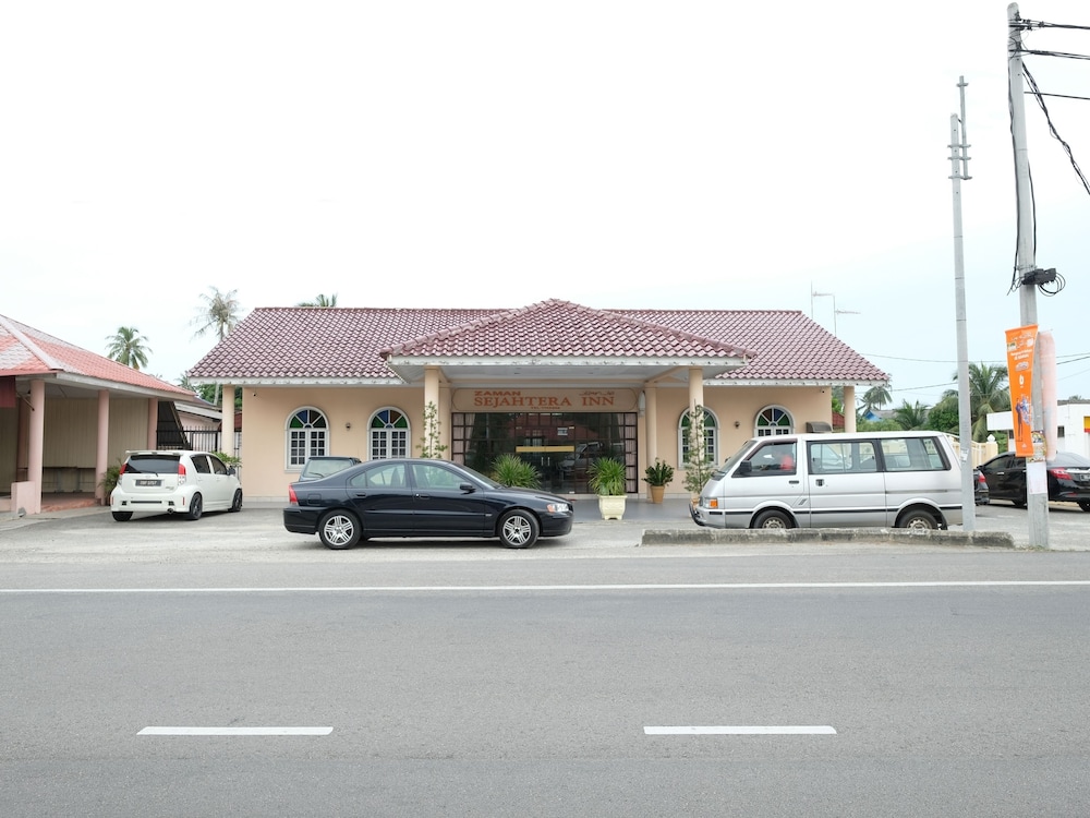 OYO 44004 Zaman Sejahtera Inn 1 in Kota Bharu, Malaysia