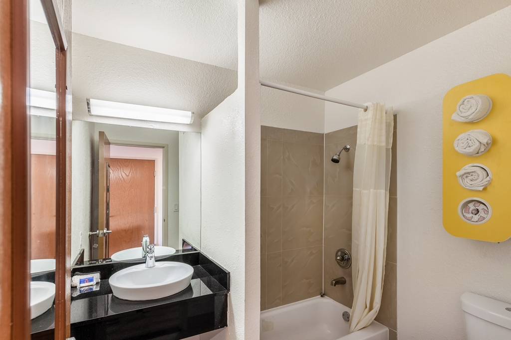 Motel6 Dallas TX South - photo 16