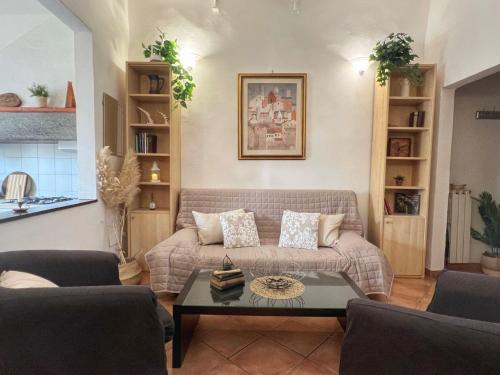 Il Giglio Bianco — 4-Star Luxury Hotel in Florence, Italy