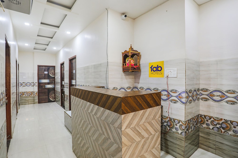 Fabexpress Convivial Star in Raipur, India