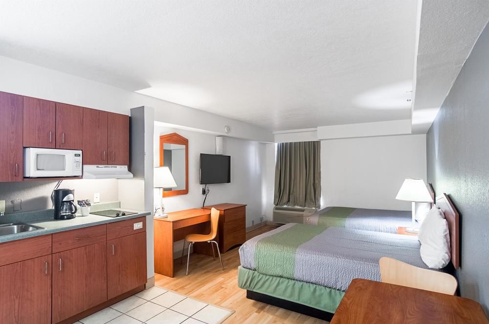 Suburban Extended Stay South of Downtown tinker AF - photo 14