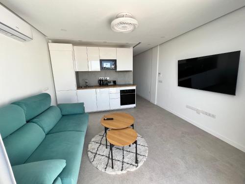Apartment Lucy — 4-Star Luxury Hotel in Adeje, Spain