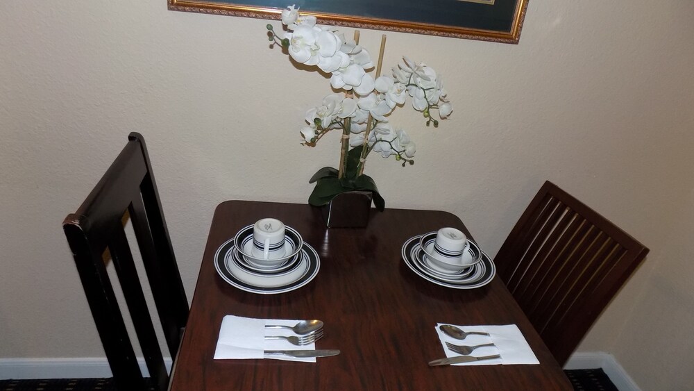 Athens Hotel Suites - photo 21