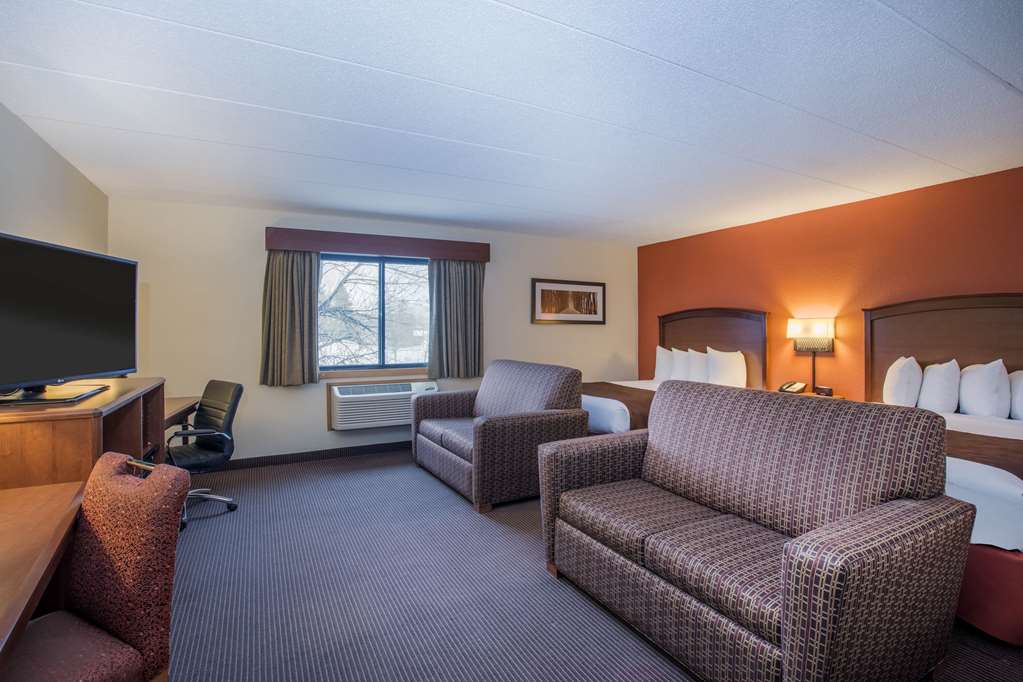 AmericInn by Wyndham Grand Forks - photo 23