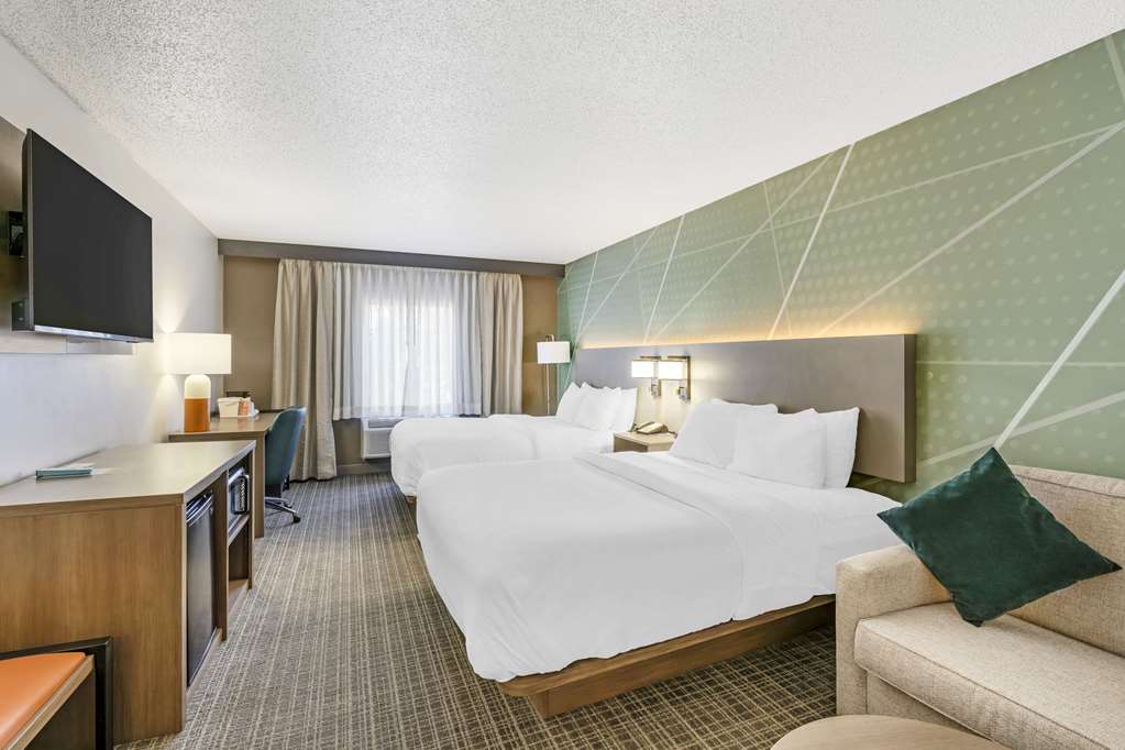 Comfort Inn & Suites Louisville Airport Fair & Expo - photo 14