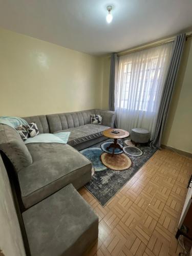 Grey Airbnb - last minute hotel in Nairobi