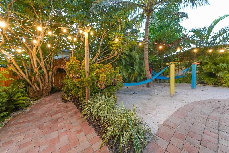 Siesta Key Palms Resort - photo 24