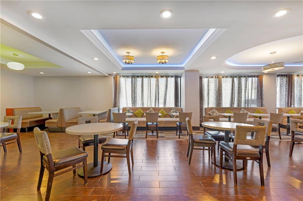Comfort Inn Anaheim Resort - photo 28