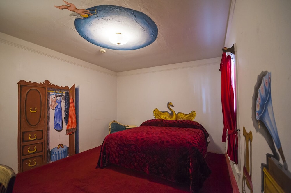 Amargosa Opera House - photo 35