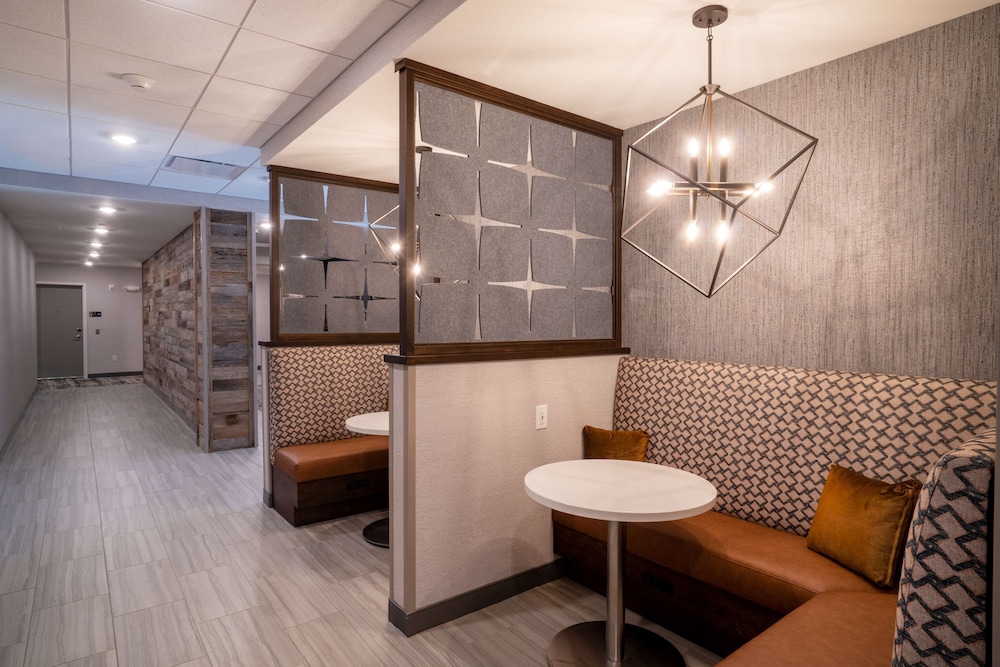 Hampton Inn Greer Greenville SC - photo 51